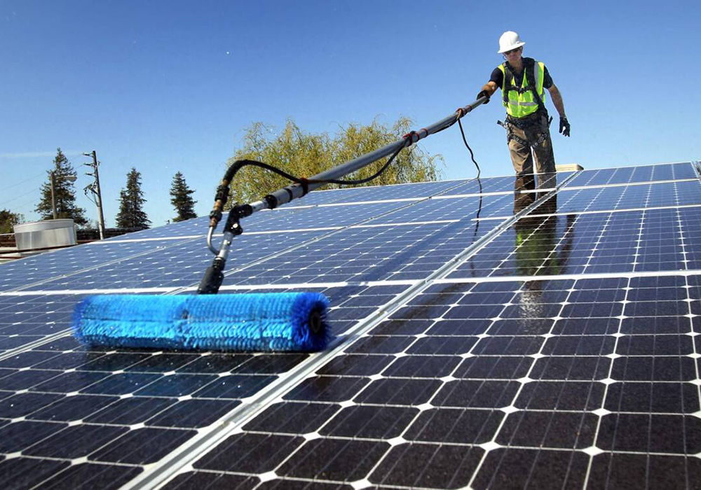 Solar Maintenance